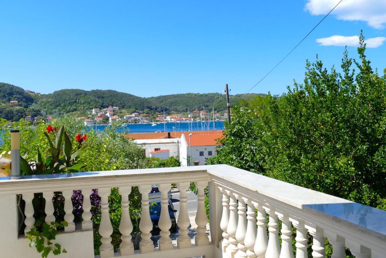 B&B Garni Stefi! Supetarska Draga Esterno foto