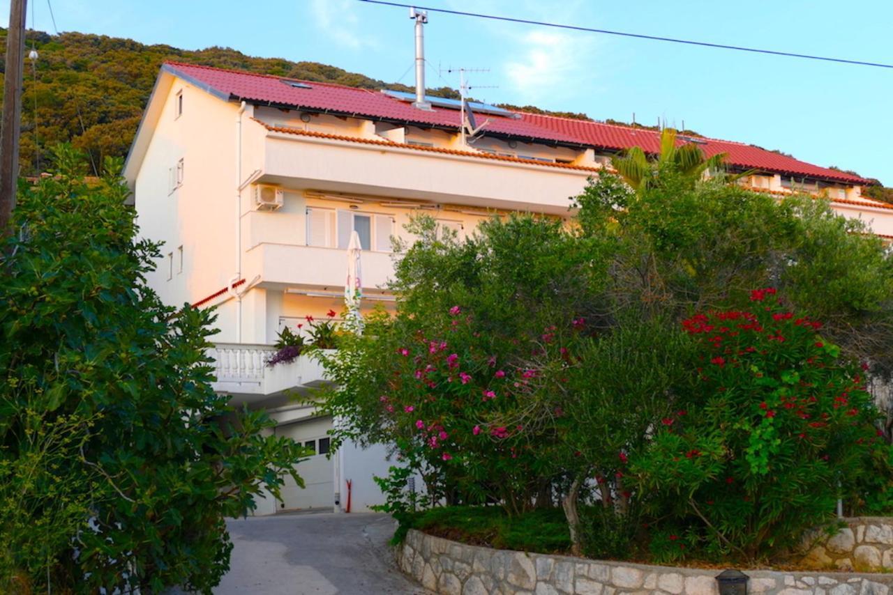 B&B Garni Stefi! Supetarska Draga Esterno foto